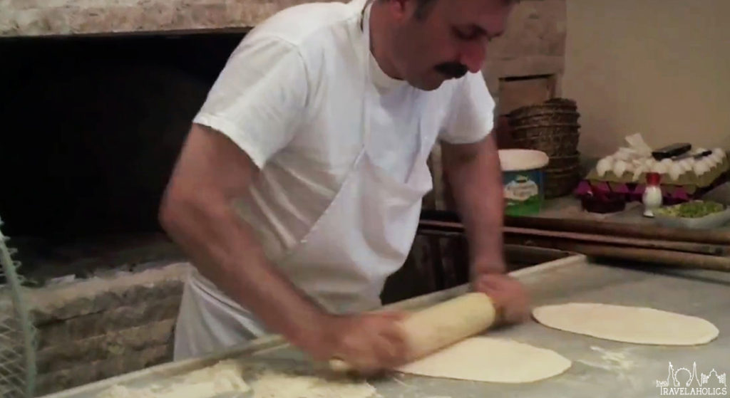 Video: How To Make A Turkish Pide