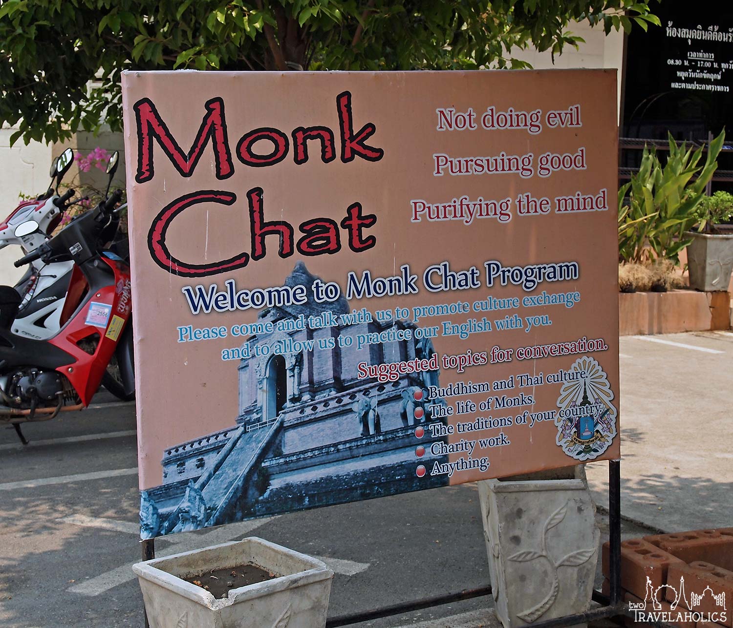 Monk Chat in Chiang Mai