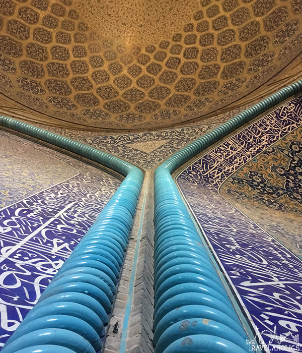 Iranian mosque architecture, photo by Thomas Shubbuck